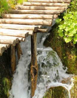 Plitvice-land-of-water