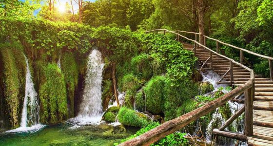 trail-through-beauiful-nature-of-plitvice-national-park-omis-tour